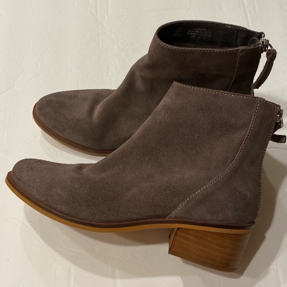 Steve Madden Suede Ankle Boot - Picture 4 of 7